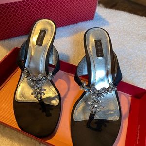 Women’s shoes